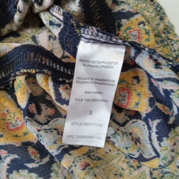 Democracy Bohemian Multicolored Ruffled Bell Sleeve Peasant Blouse Women's Small - Picture 4 of 12